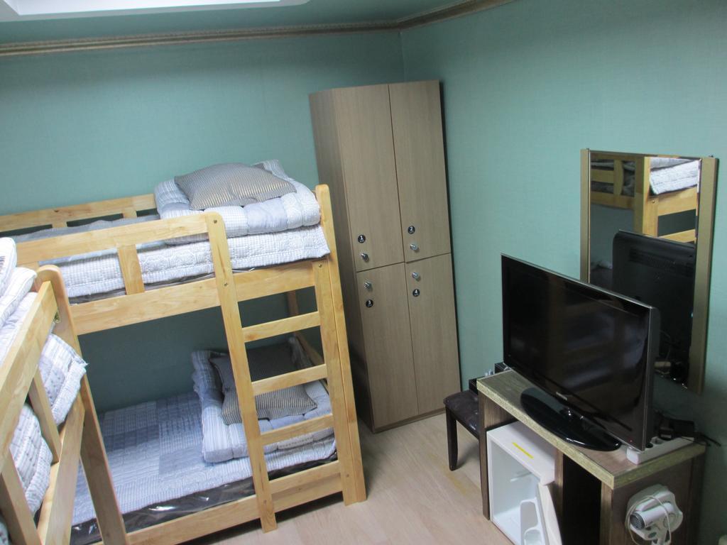 Moiri Guesthouse Joszu Kültér fotó