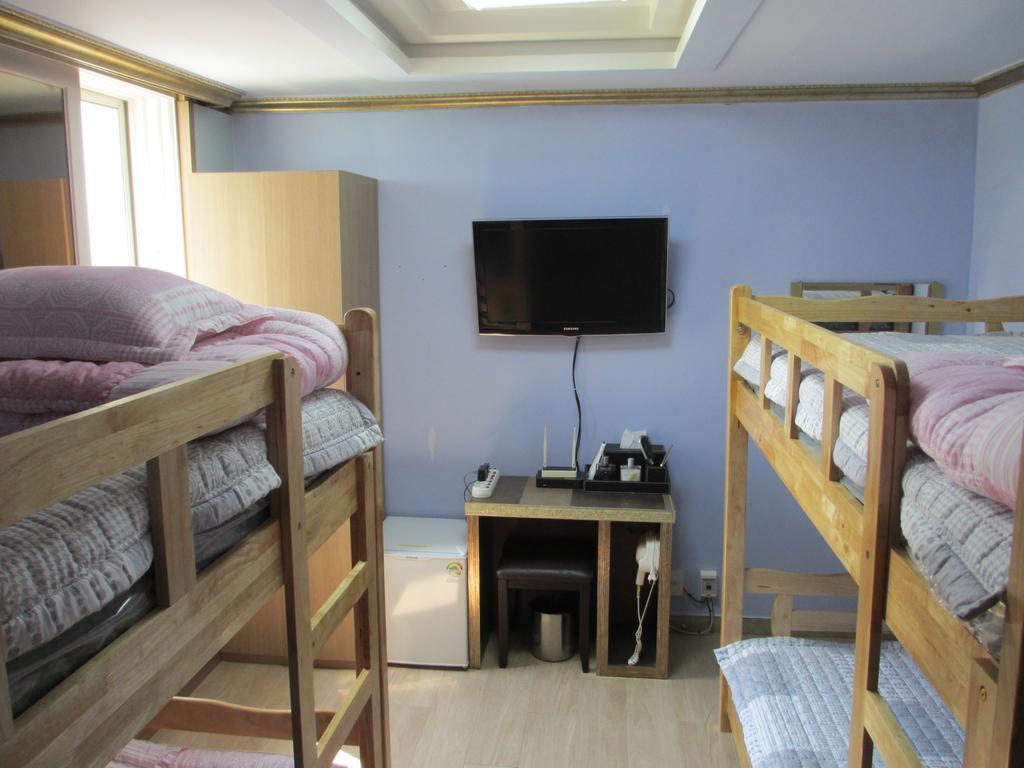 Moiri Guesthouse Joszu Kültér fotó