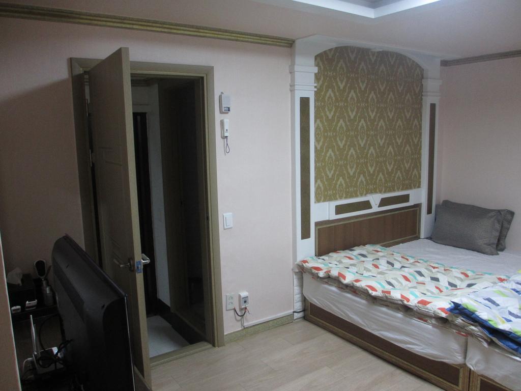 Moiri Guesthouse Joszu Kültér fotó